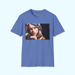 Alicia - Soft-Style Tee