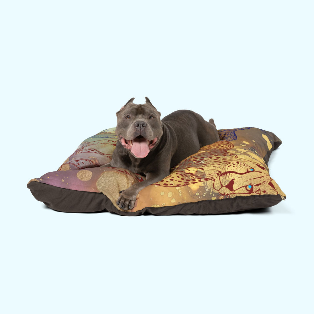 Chasing Gold - Pet Bed